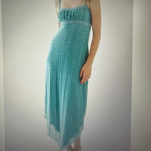 Urban Outfitters Nikita Lace Hanky Hem midi dress, purple, sz S, NEW - Picture 16 of 16